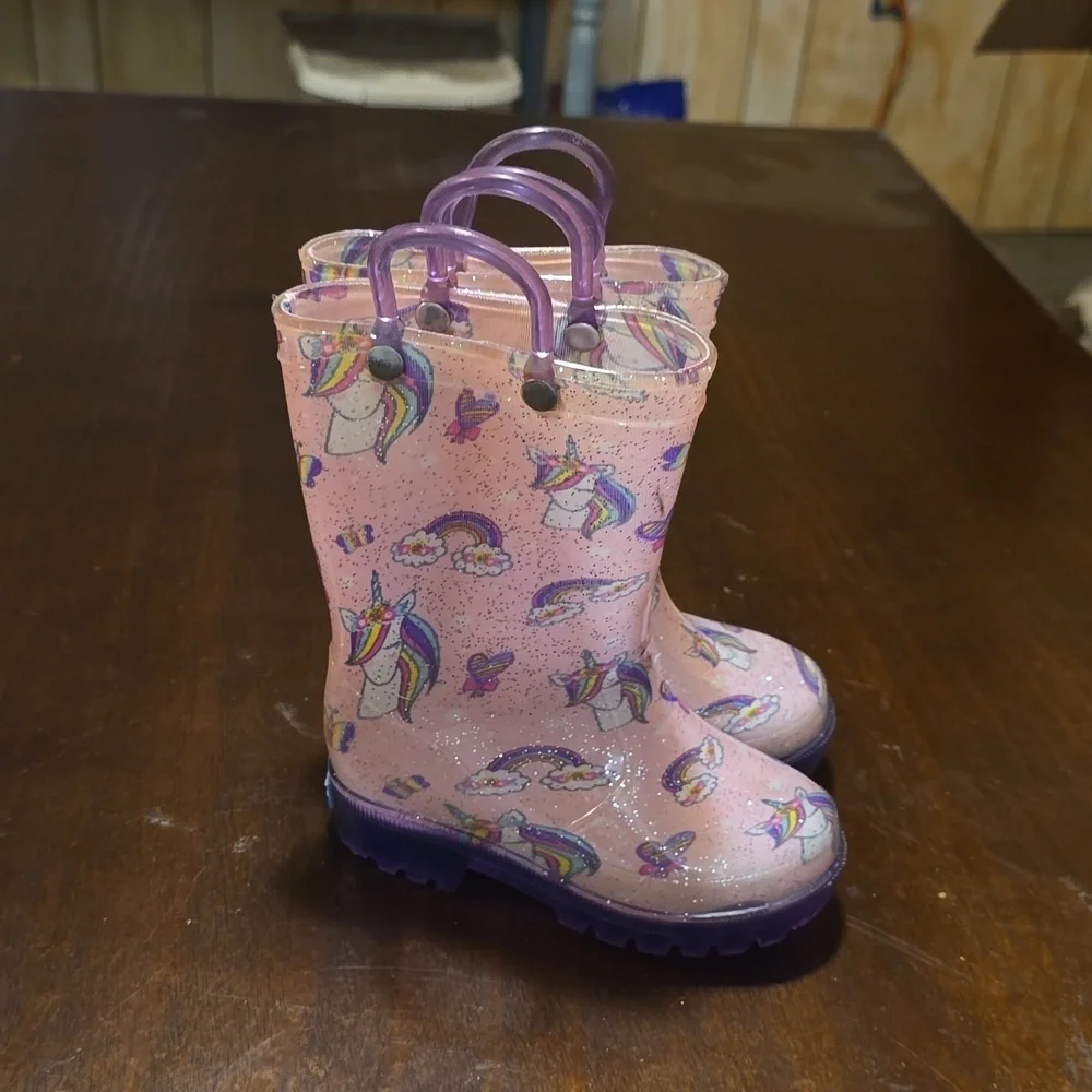 Zoogs Light‎ Up Unicorn Rainboots Size 6